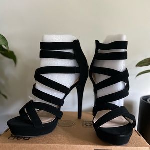 Marco Republic black strappy heels NIB